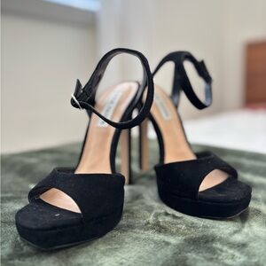 Steve Madden Black Suede Ankle Strap Heels